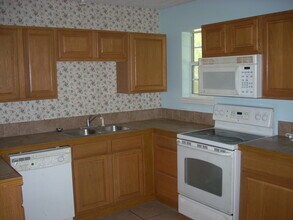 274 Floss Ave in Jacksonville, FL - Building Photo - Building Photo