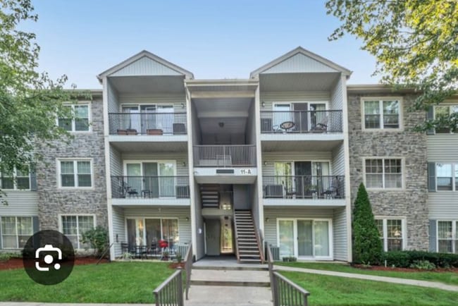 226 Robertson Way in Lincoln Park, NJ - Foto de edificio - Building Photo