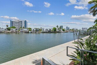 101 N Shore Dr in Miami Beach, FL - Building Photo - Building Photo