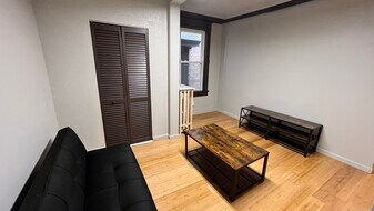 5847 Nicholson St, Unit 2 in Pittsburgh, PA - Building Photo