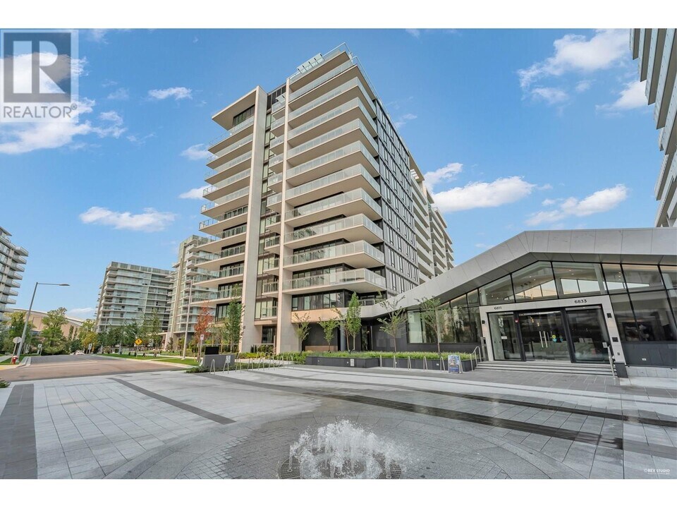 6811-6811 Pearson Wy in Richmond, BC - Building Photo