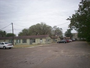 25 Fir St in Pharr, TX - Building Photo - Building Photo