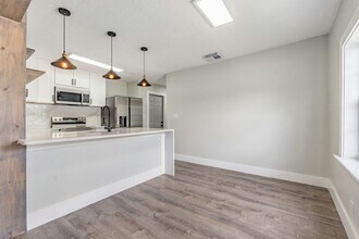 186 22nd Ave N in St. Petersburg, FL - Building Photo - Building Photo