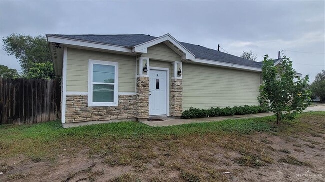 property at 941 S Indiana Ave