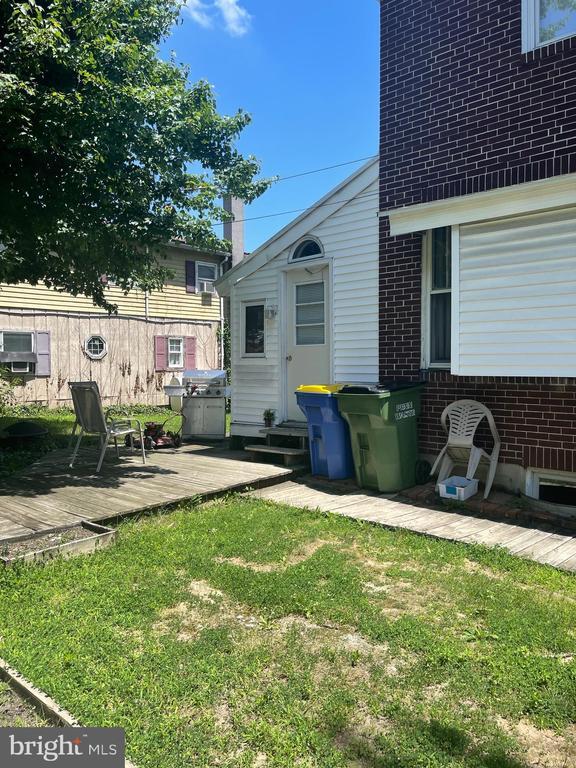 property at 425 7th St