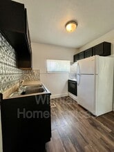 322 S Madison St in Macomb, IL - Building Photo - Building Photo