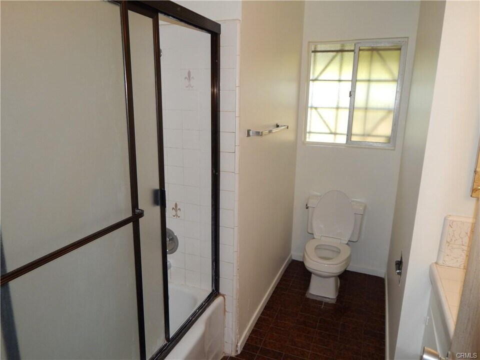 2795 Temple Hills Dr in Laguna Beach, CA - Building Photo