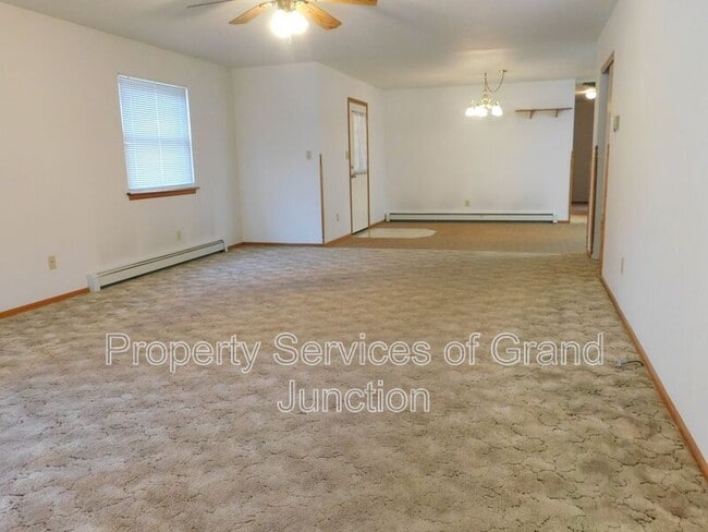 13 Madeira Ct in Grand Junction, CO - Foto de edificio - Building Photo