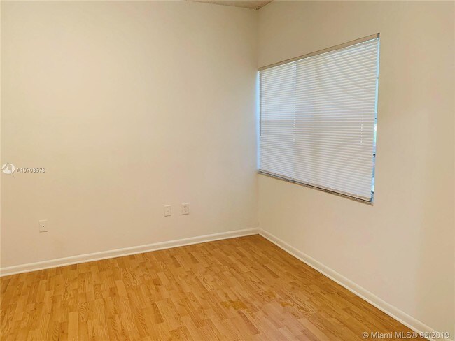2421 NW 96th Terrace-Unit -20N in Pembroke Pines, FL - Building Photo - Building Photo