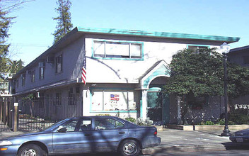 2307 I St in Sacramento, CA - Building Photo - Building Photo