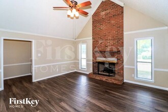 970 Hawkview Dr in Memphis, TN - Building Photo - Building Photo