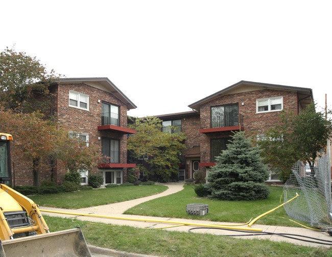 6447-6451 S Narragansett Ave in Chicago, IL - Building Photo - Building Photo