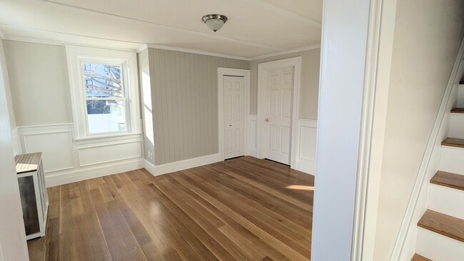 536 Bridge St, Unit Unit 1 in Weymouth, MA - Foto de edificio - Building Photo