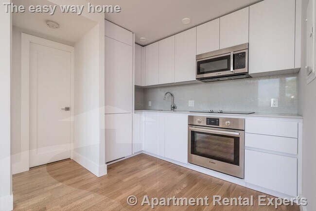 334 Harvard St, Unit #A6 in Cambridge, MA - Foto de edificio - Building Photo