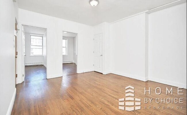 801 Manhattan Ave in Brooklyn, NY - Building Photo - Building Photo