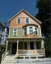 3 Hagar St, Unit 3 in Boston, MA - Building Photo