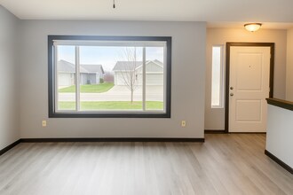 5841 N Millsboro Cir in Park City, KS - Building Photo - Building Photo