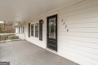2334 US-278 in Social Circle, GA - Foto de edificio - Building Photo