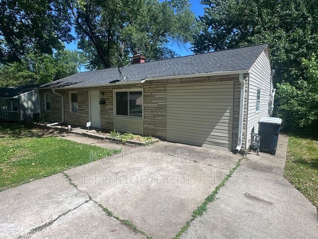 7707 E 113th St in Kansas City, MO - Building Photo - Building Photo