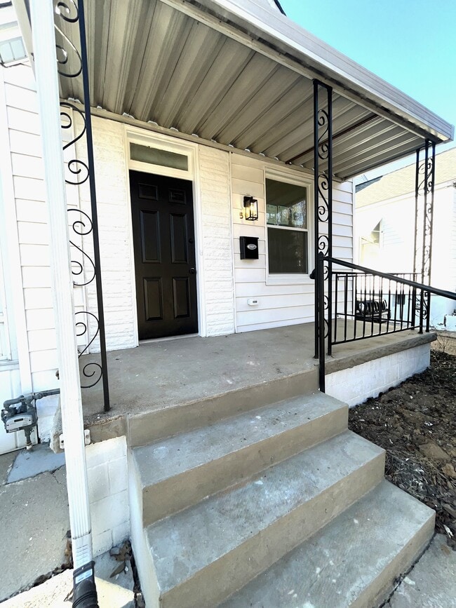 5902 Nashville Ave in St. Louis, MO - Building Photo - Building Photo