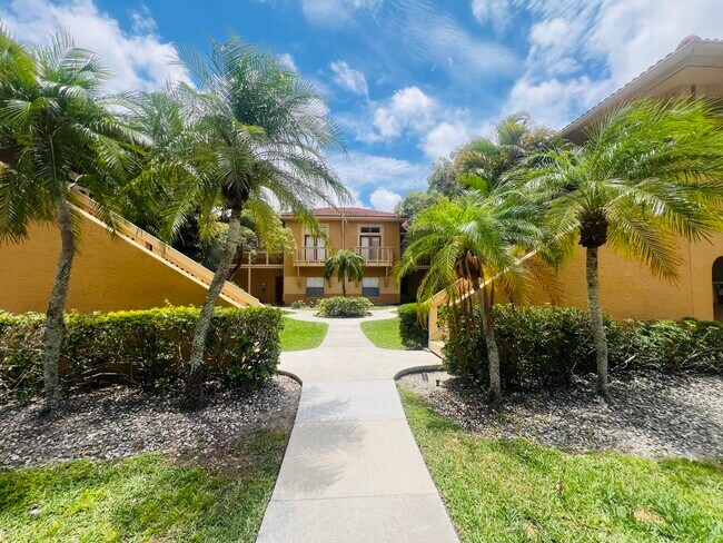 property at 4791 Via Palm Lakes