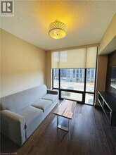 330 Phillip St in Waterloo, ON - Building Photo - Building Photo