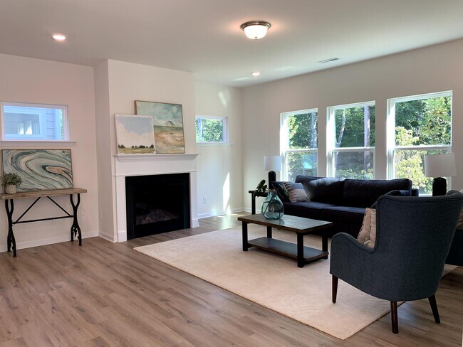 property at 117 Azalea Vw Wy