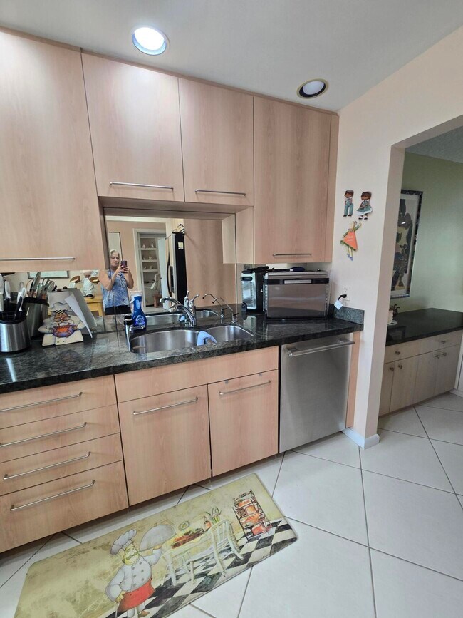 21500 Cypress Hammock Dr in Boca Raton, FL - Building Photo - Building Photo