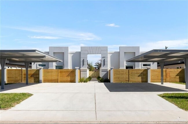 property at 503-505 W Farm to Market 495