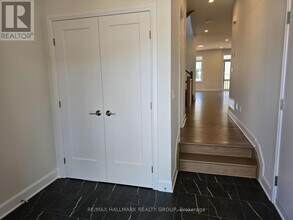 1320 Whitlow Grass Wy in Ottawa, ON - Building Photo - Building Photo
