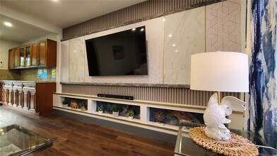 1548 SW 28th Ave in Fort Lauderdale, FL - Building Photo - Building Photo