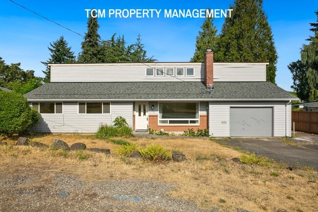 property at 1053 Lynnwood Ave NE