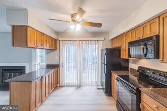 3883 Zelkova Ct in Fairfax, VA - Building Photo - Building Photo