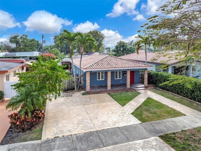 property at 6560 SW 39th St