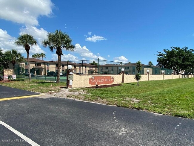 147 San Paulo Cir in Melbourne, FL - Building Photo - Building Photo