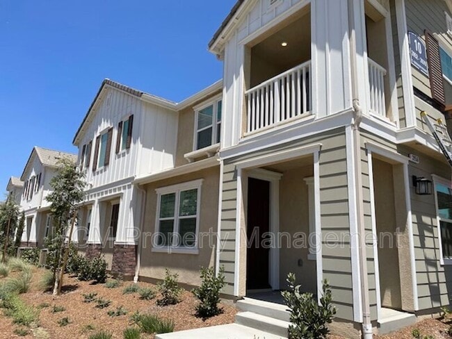 property at 4254 S Hermosa Paseo