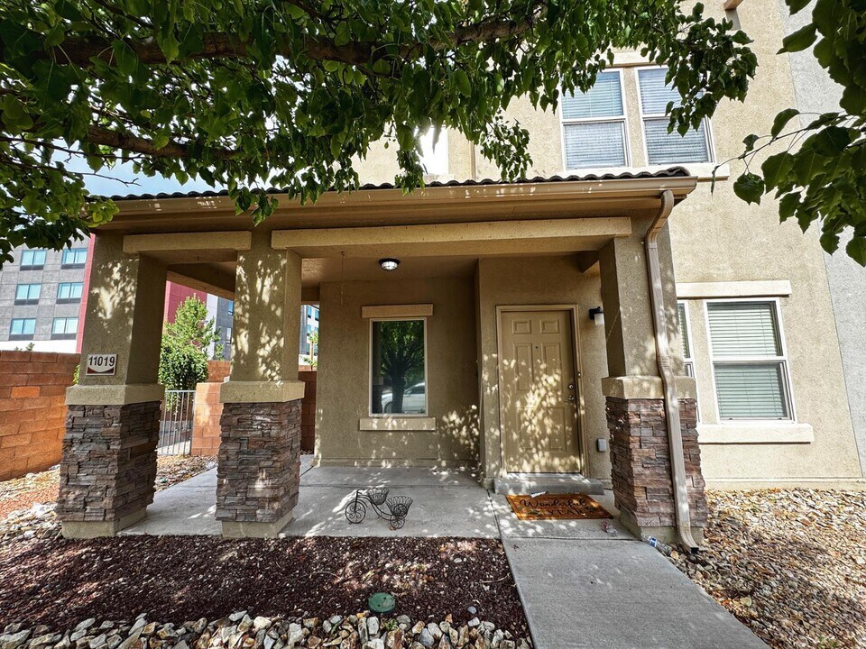 11019 Marina Gate Trail NE in Albuquerque, NM - Building Photo