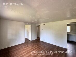 3932 SE 22nd St in Del City, OK - Building Photo - Building Photo