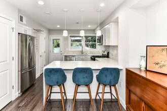 1350 Dexter Terrace SE in Washington, DC - Building Photo - Building Photo