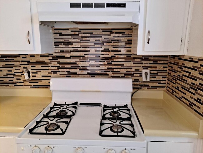 95 Eventide Rd SE in Rio Rancho, NM - Building Photo - Building Photo