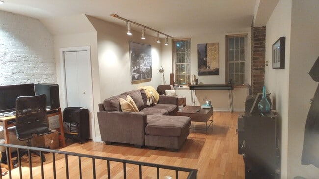 716 N 23rd St, Unit 2