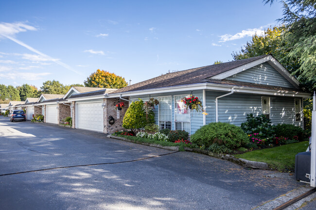 Meadowview Estates in Langley, BC - Building Photo - Building Photo