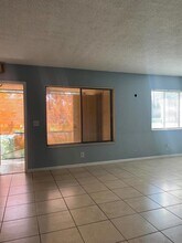 519 Shady Pine Way, Unit A1 in Greenacres, FL - Building Photo - Building Photo