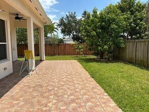 3480 NE 2nd St in Homestead, FL - Building Photo - Building Photo