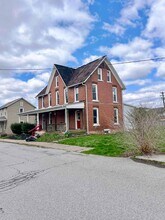 125-127 Maple St in Howard, PA - Building Photo - Building Photo