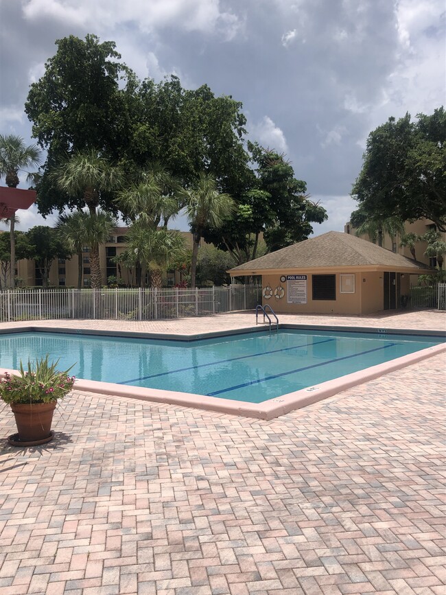 950 Egret Cir, Unit 5510 in Delray Beach, FL - Building Photo - Building Photo