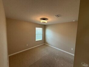 4041 Whitetail Ln in Pensacola, FL - Building Photo - Building Photo