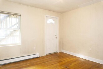 2989 Washington St, Unit 1 in Boston, MA - Building Photo - Building Photo