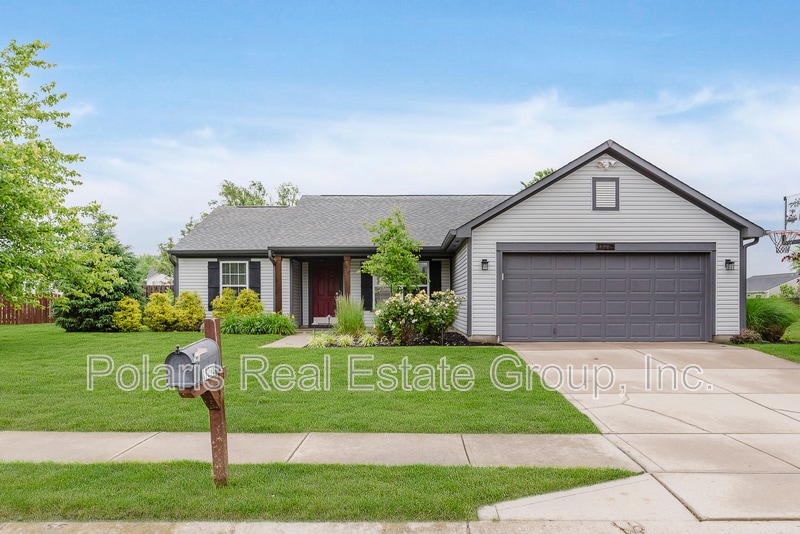 17215 Meggs St in Noblesville, IN - Building Photo