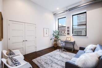 Halston Flats in Newark, NJ - Building Photo - Building Photo